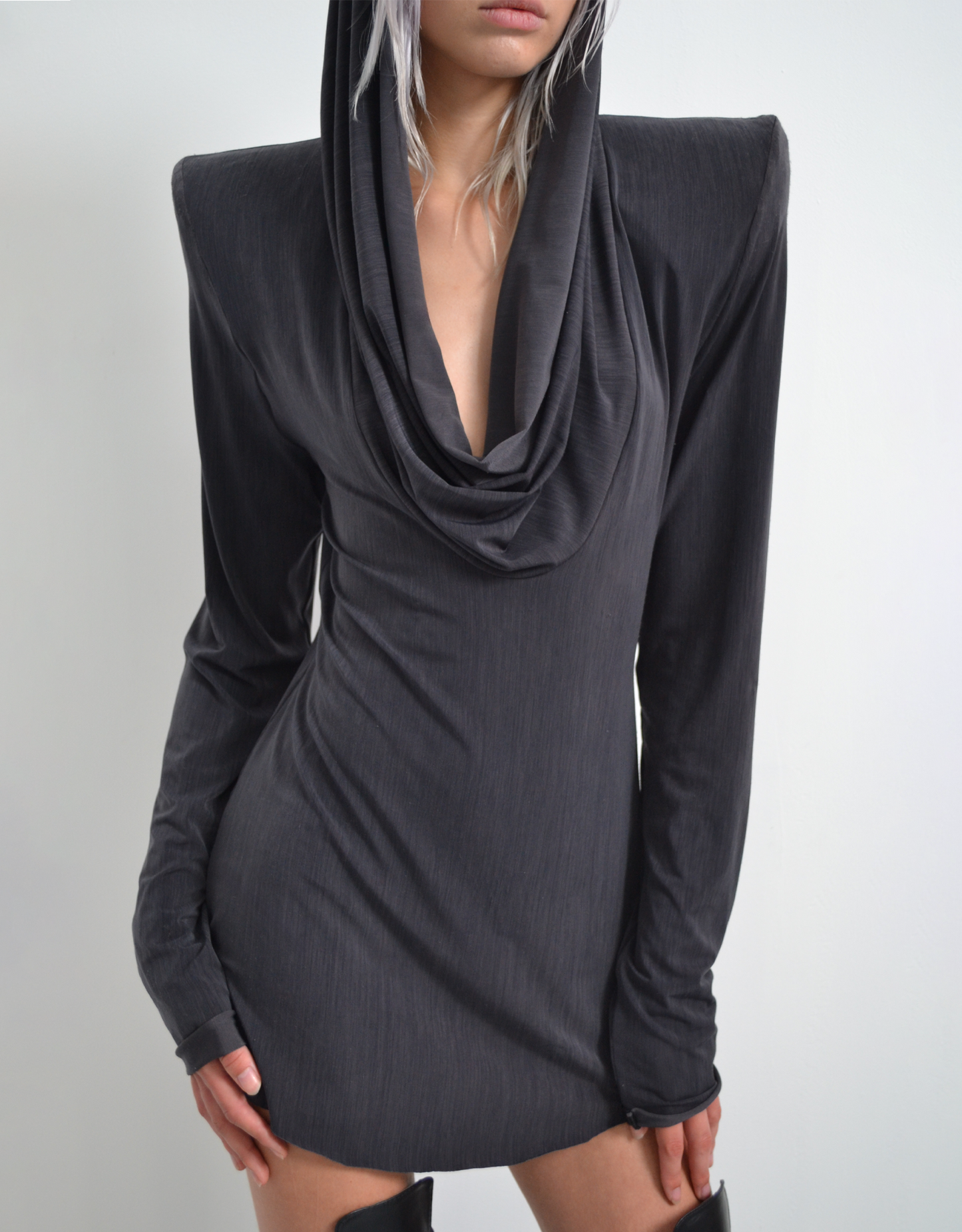 GRACE HOODIE TOP