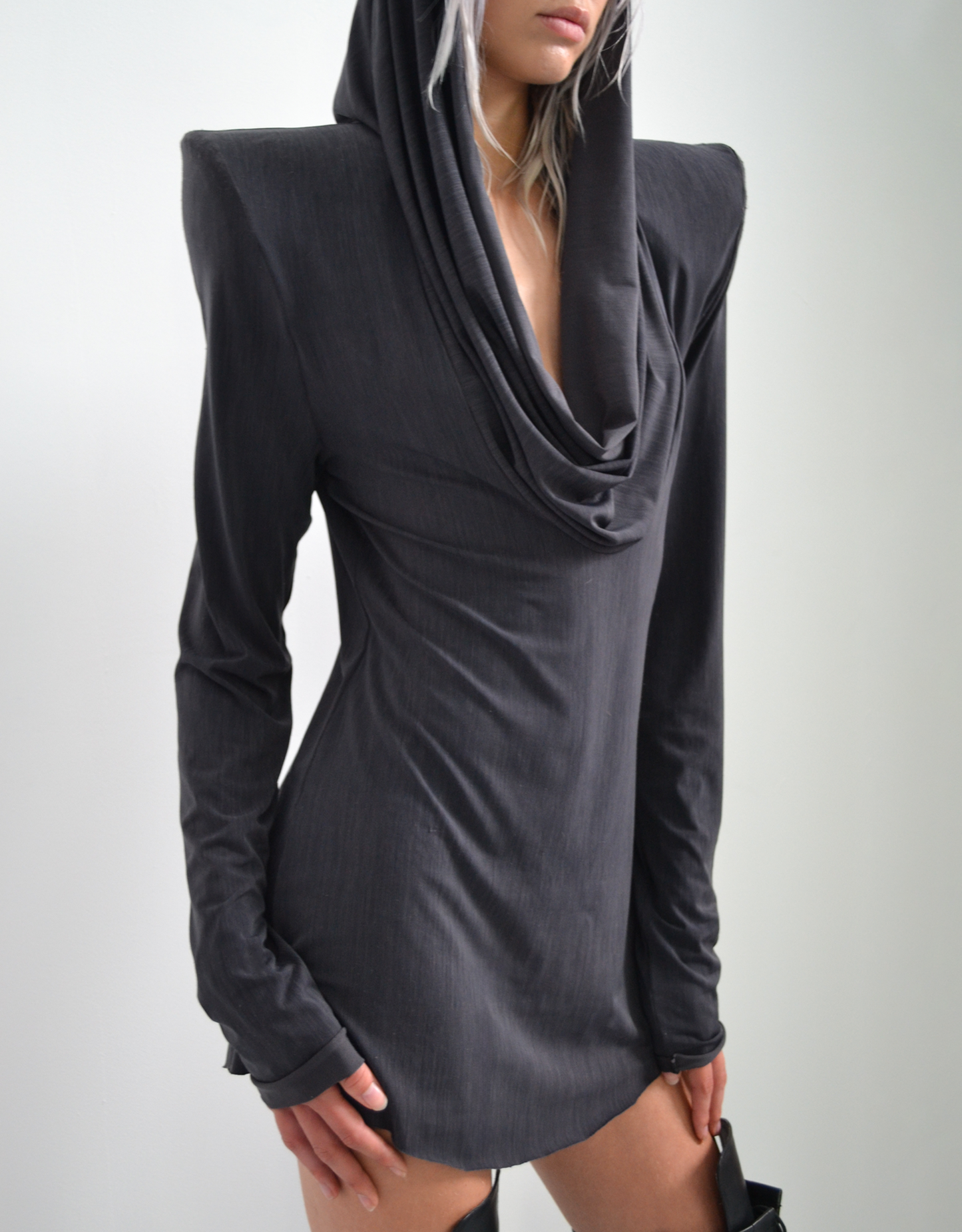 GRACE HOODIE TOP